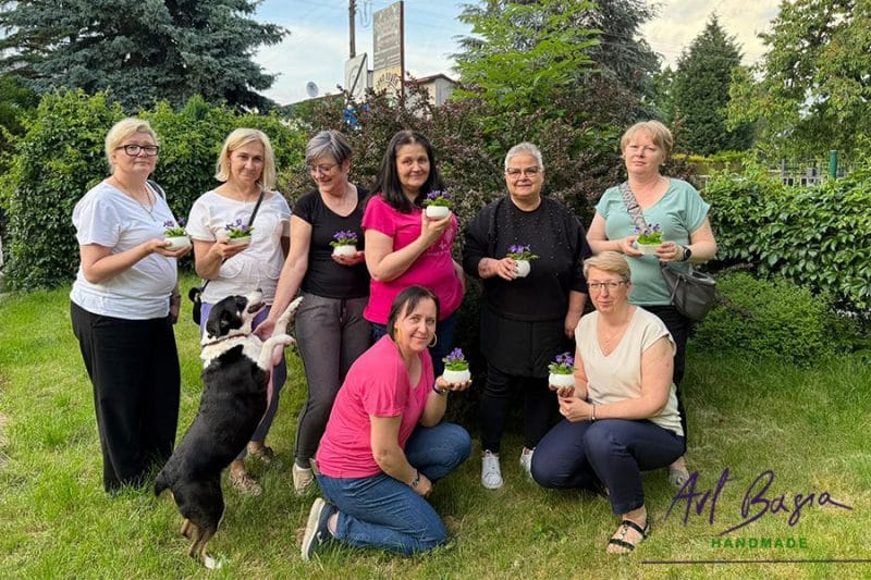 Magia zimnej porcelany – tworzyłyśmy fiołki z Liną Shvets 2 Artbasia fiolki