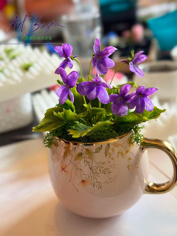 Magia zimnej porcelany – tworzyłyśmy fiołki z Liną Shvets 5 Artbasia fiolki lina shvets 15