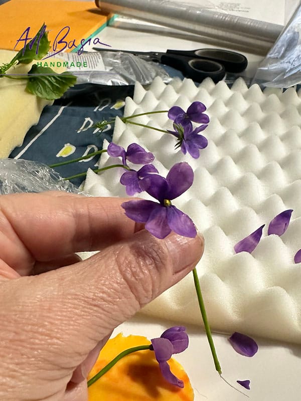 Magia zimnej porcelany – tworzyłyśmy fiołki z Liną Shvets 7 Artbasia fiolki lina shvets 17