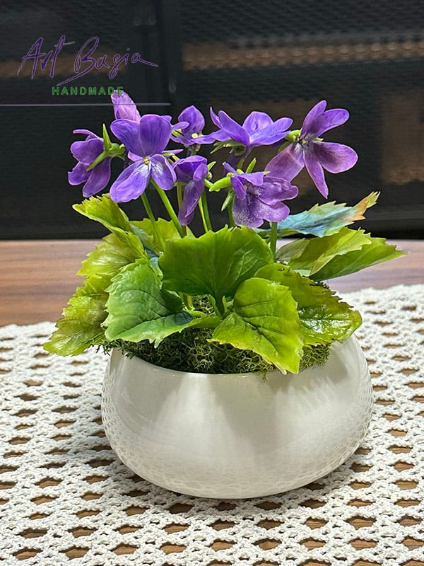 Magia zimnej porcelany – tworzyłyśmy fiołki z Liną Shvets 19 Artbasia fiolki lina shvets 19